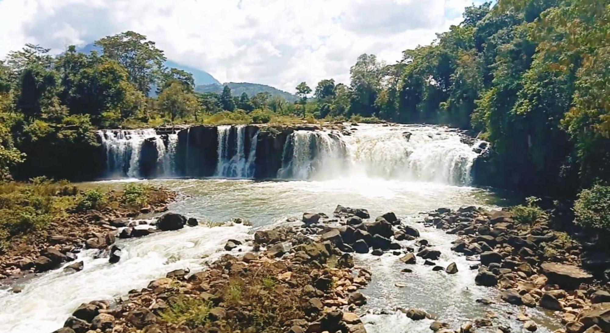 Fandee Island Treehouses & Ziplines - Tad Lo, Bolaven Loop Pakse Ban Kiangtat Kültér fotó