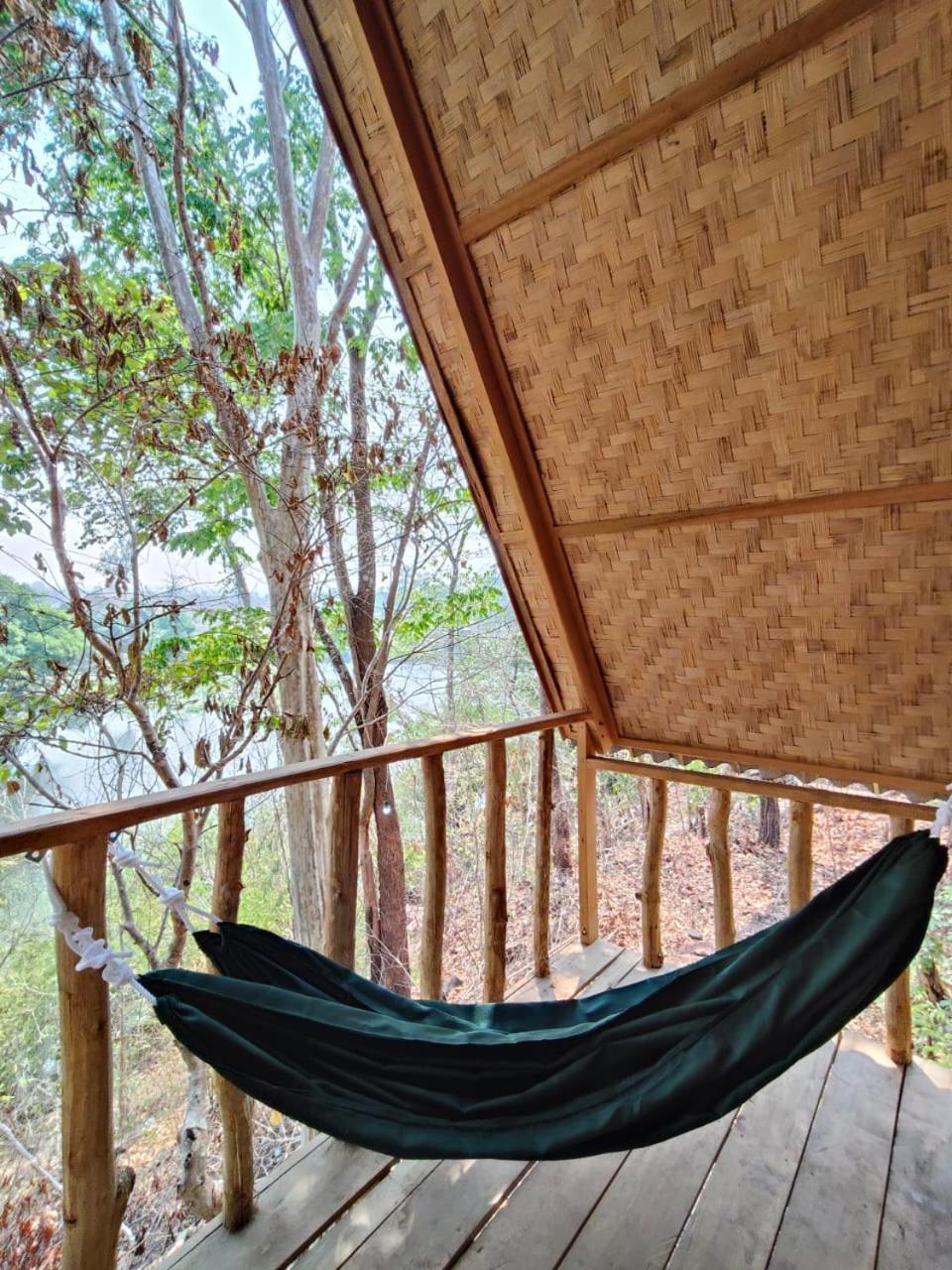 Fandee Island Treehouses & Ziplines - Tad Lo, Bolaven Loop Pakse Ban Kiangtat Kültér fotó